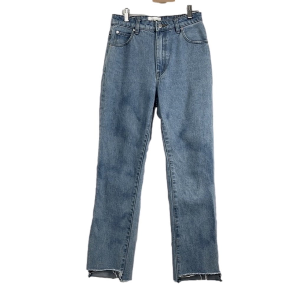 Rolla’s Cropped Straight W/ Raw Hem Jeans